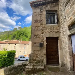 https://appartement-atypique.hotels-rhonealpes.com